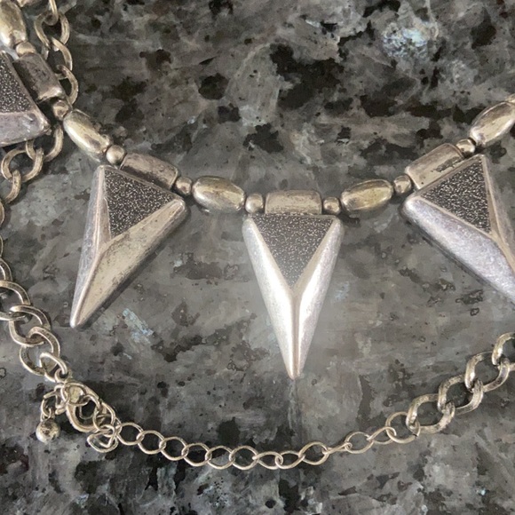 Necklace - Picture 2 of 3